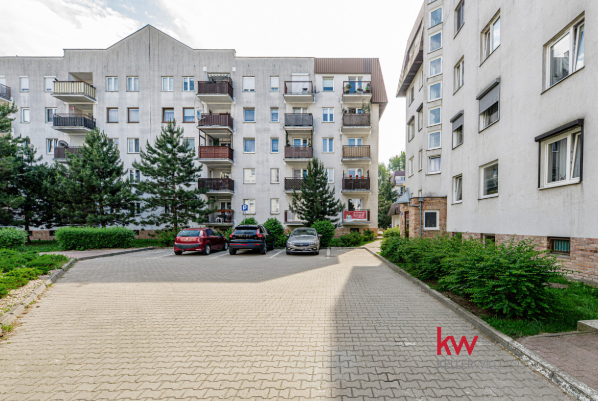 Odświeżone 3 pokoje | Wysoki parter | Piątkowo