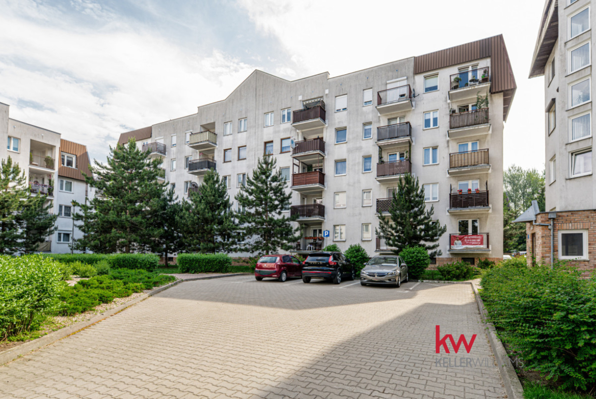 Odświeżone 3 pokoje | Wysoki parter | Piątkowo