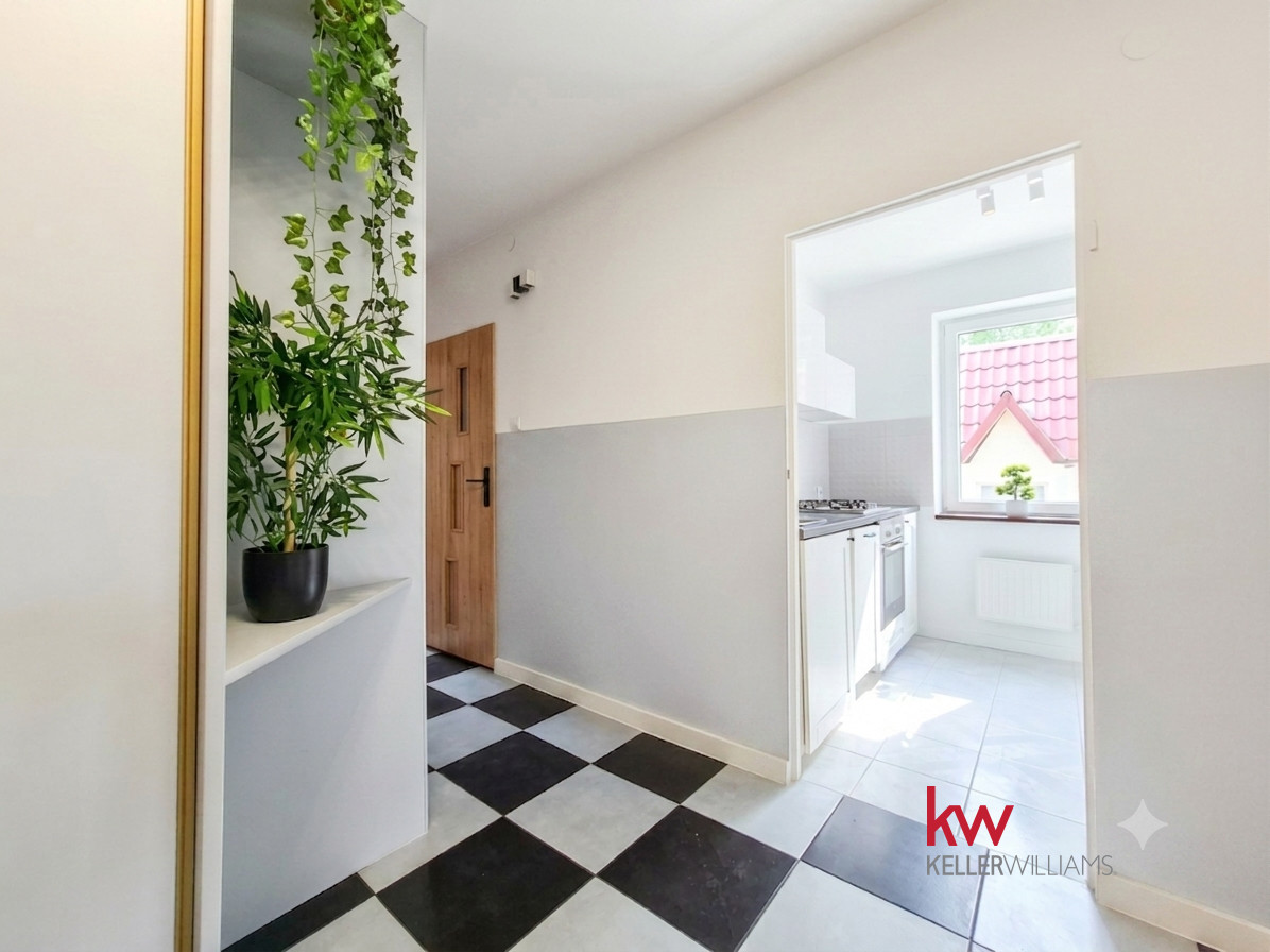 109982822 Odświeżone 3 pokoje | Wysoki parter | Piątkowo