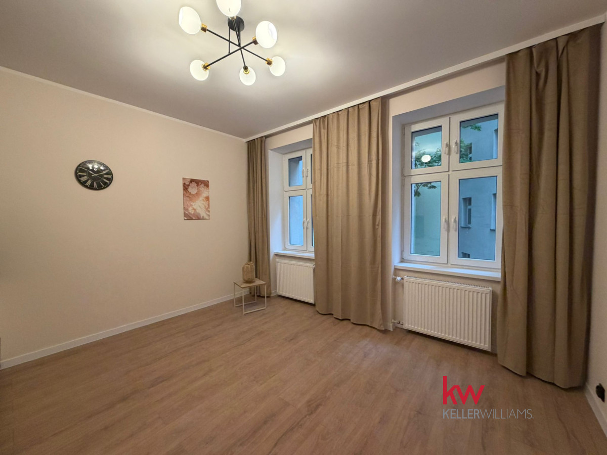 110105750 Mieszkanie gotowe do zamieszkania w centrum miasta