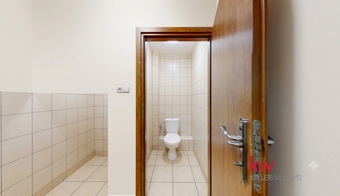 Lokal 65m² pod usługi/gabinety/biura  ul. Poselska