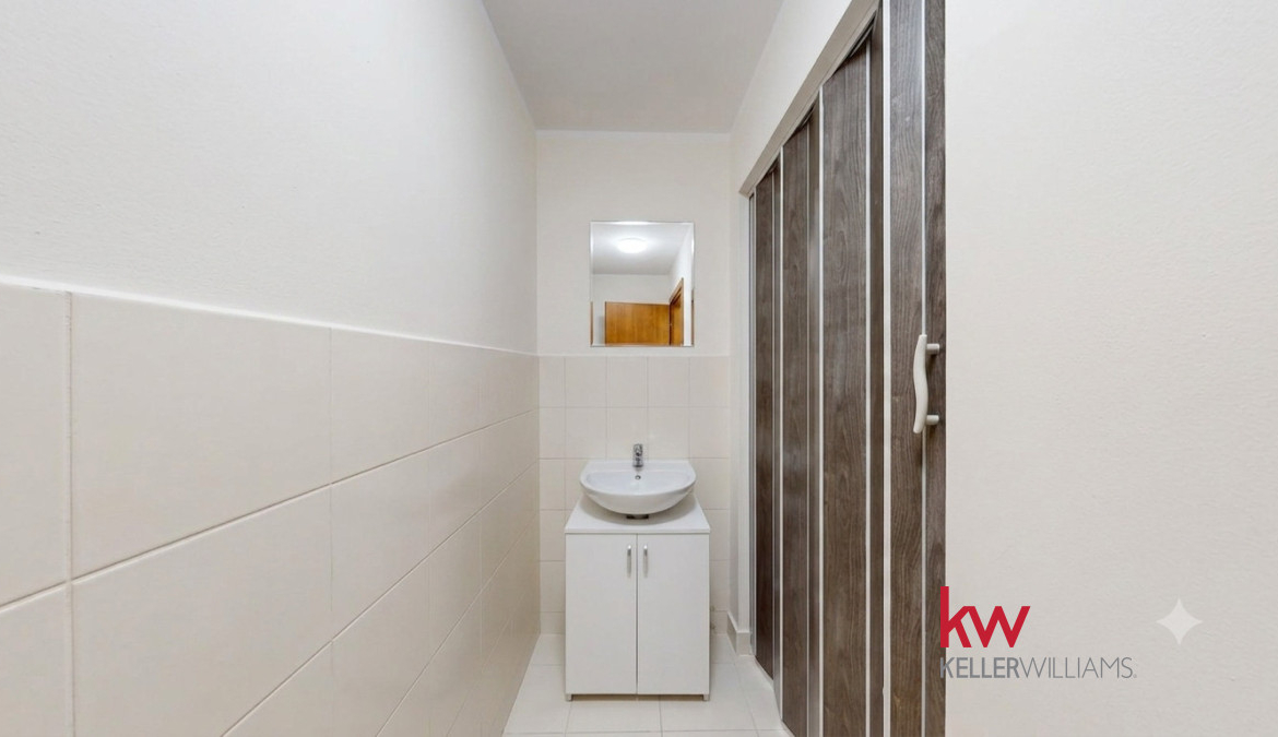 Lokal 65m² pod usługi/gabinety/biura  ul. Poselska