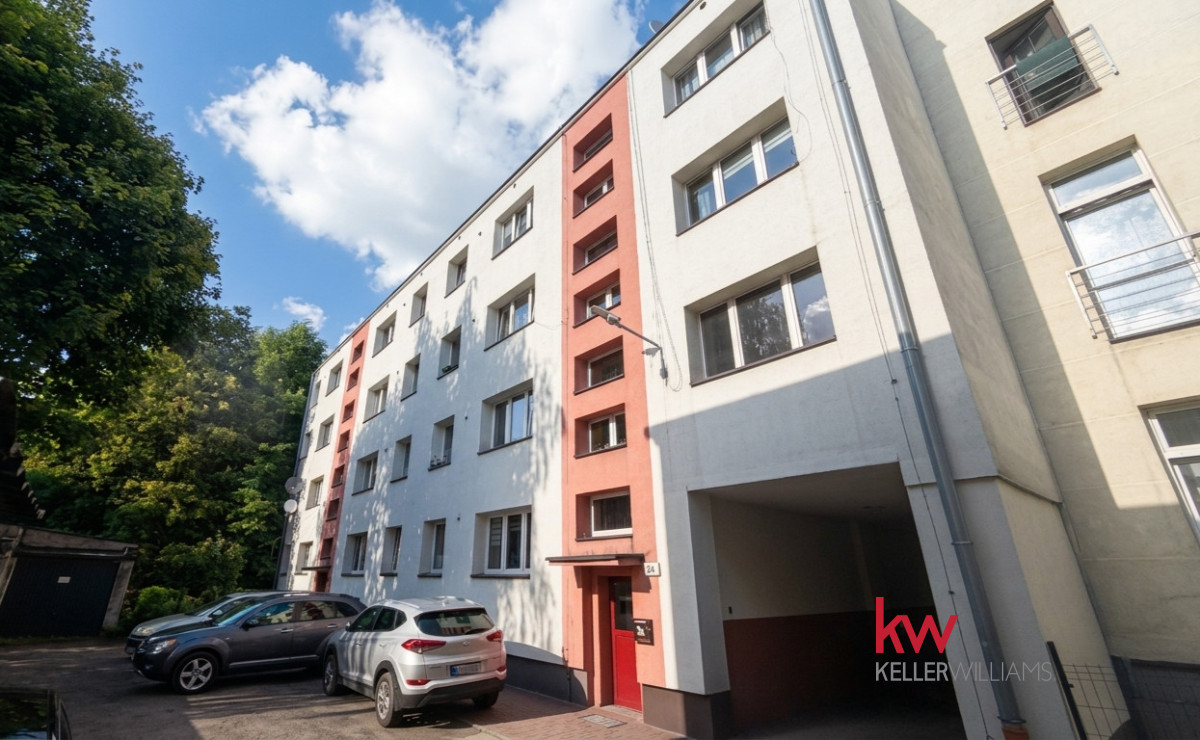 3 pokojowe mieszkanie w centrum Chorzowa/ OKAZJA
