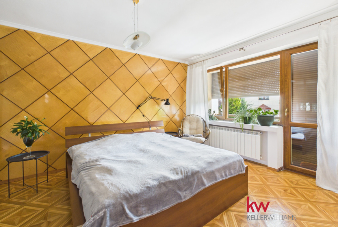 Pogoń | Duży dom + garaż 50m2 na pięknej działce