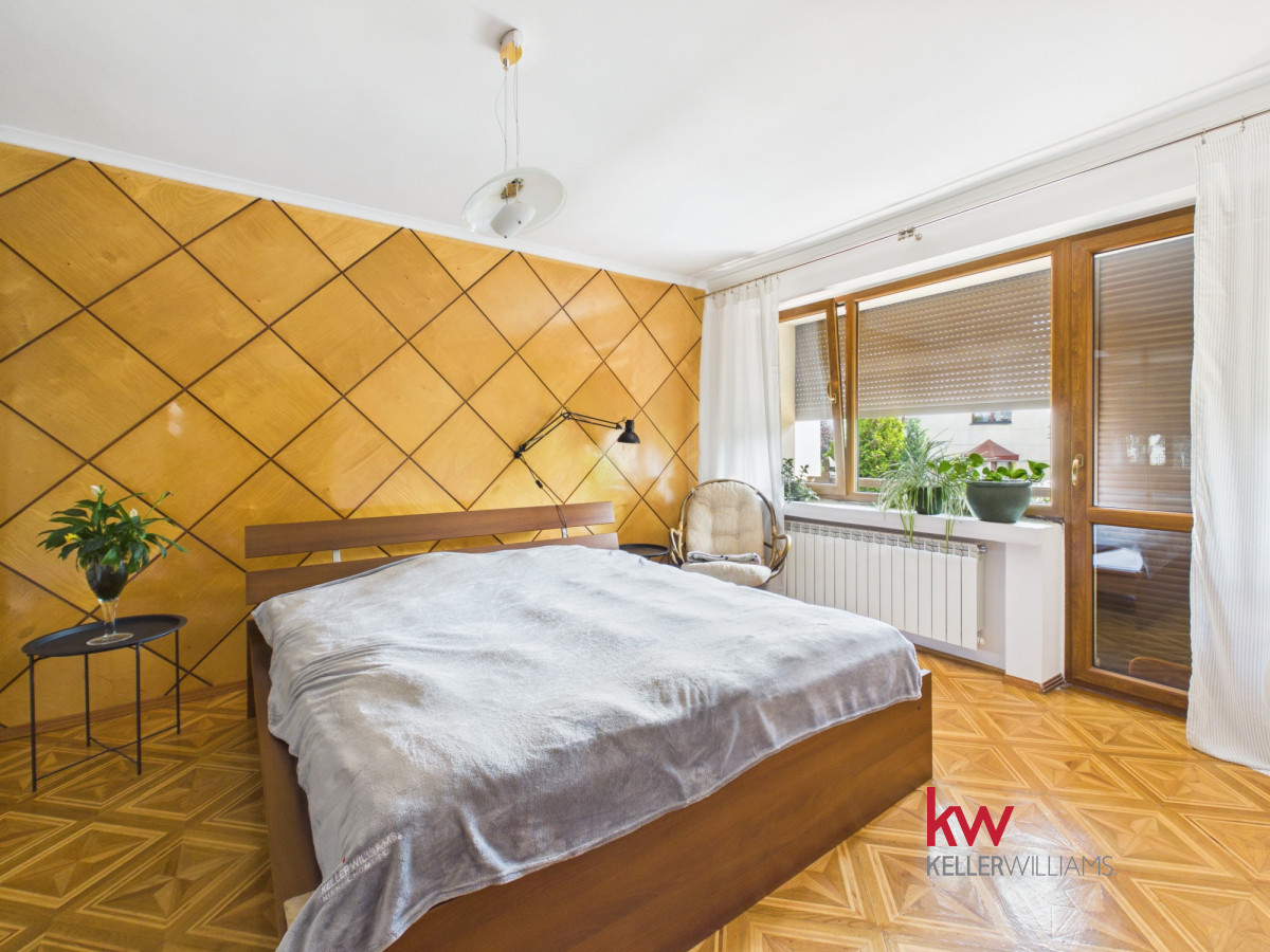 Pogoń | Duży dom + garaż 50m2 na pięknej działce