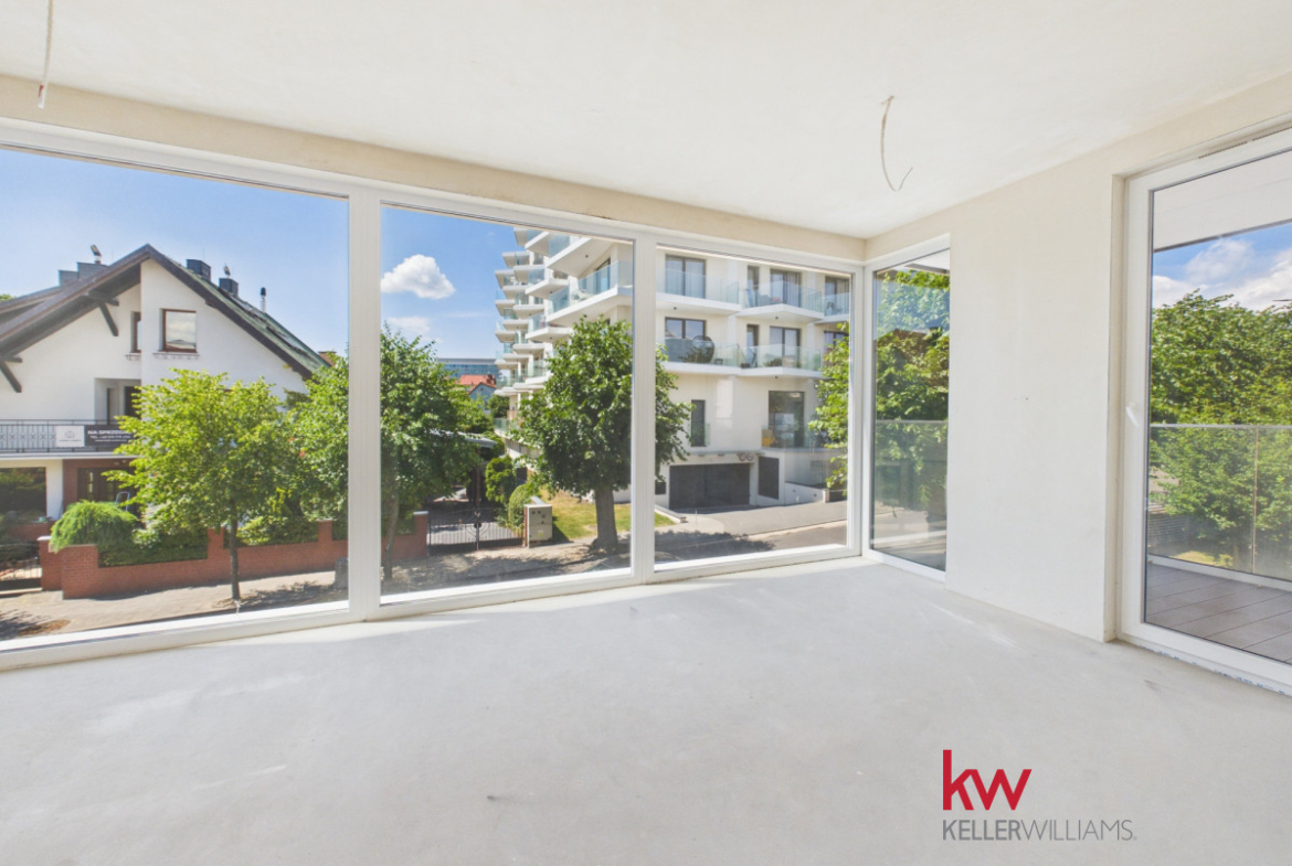 Nowoczesny apartament 150 metrów od plaży