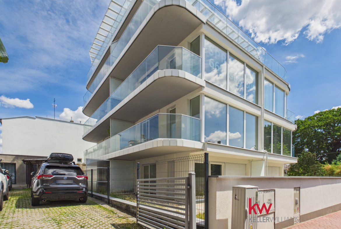 Nowoczesny apartament 150 metrów od plaży