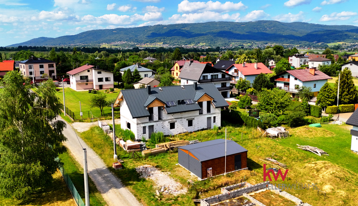Nowoczesny bliźniak z widokiem na góry – Kalna | 2