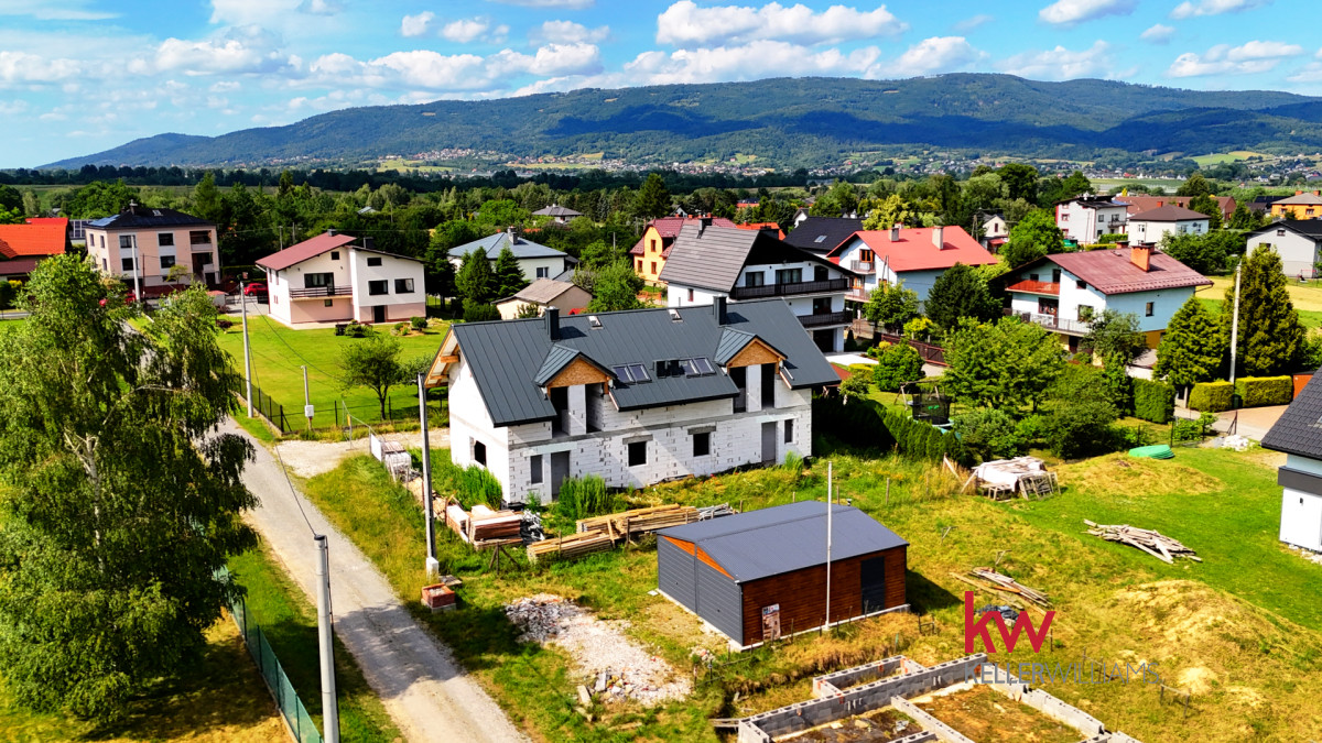 Nowoczesny bliźniak z widokiem na góry – Kalna | 2