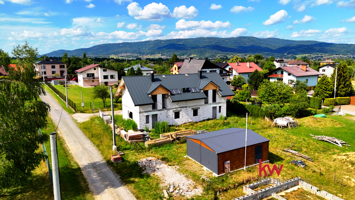 Nowoczesny bliźniak z widokiem na góry – Kalna | 2