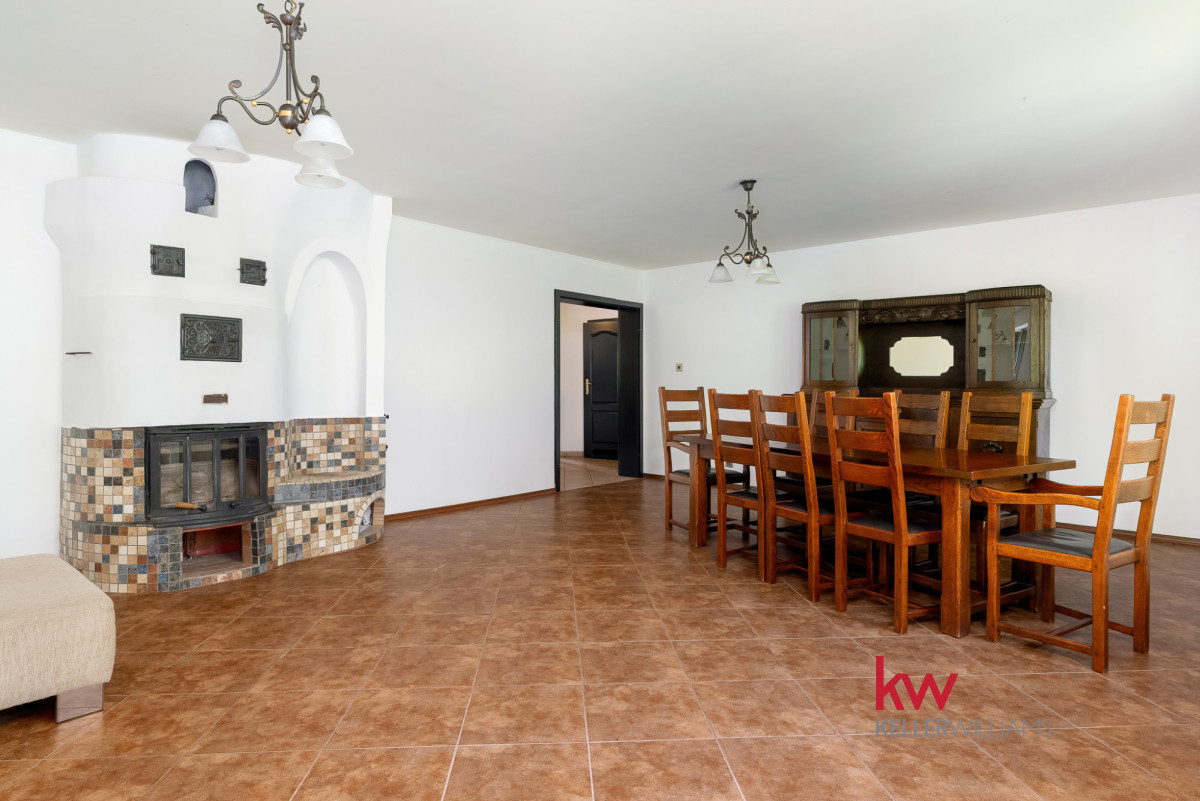 Posesja rezydencjonalna Staw | 2230 m² | Chyby