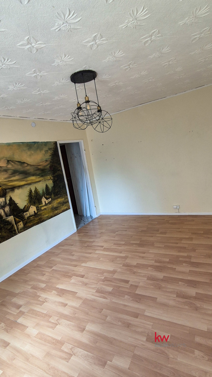 1. piętro z balkonem – Urządź po swojemu!