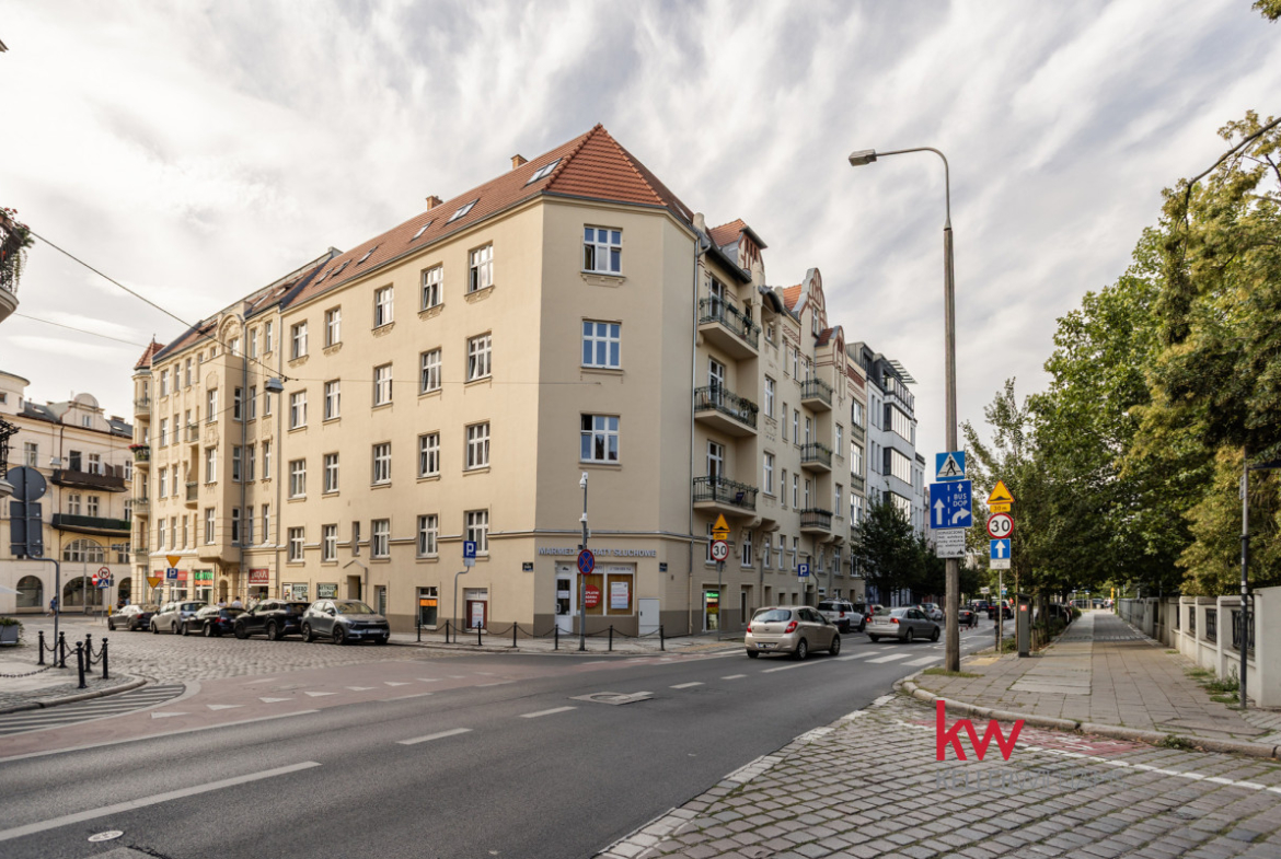 Lokal na własny biznes | Centrum Poznania – WARTO