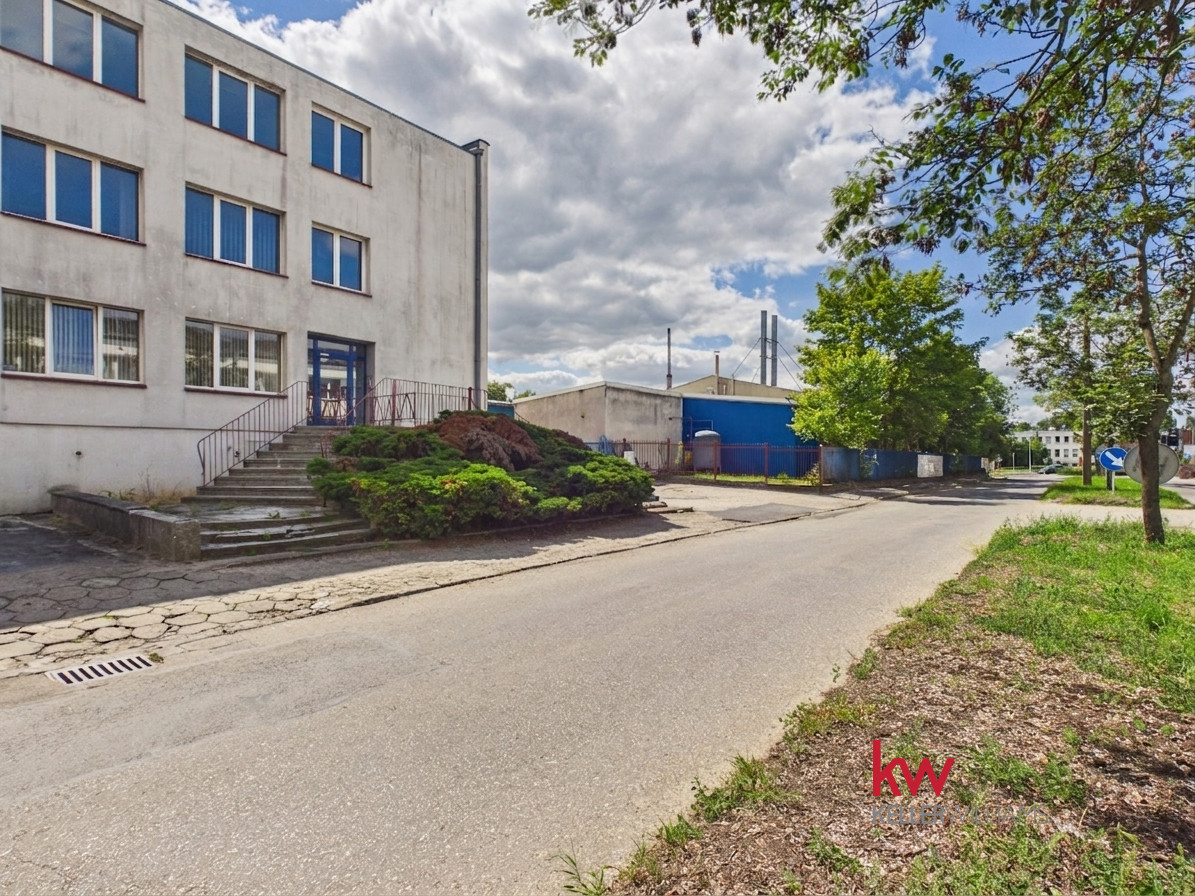 Lokal biurowy Al. Raymonta Gniezno, 4 piętra
