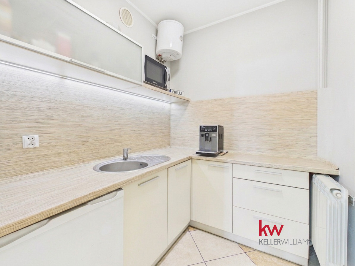Lokal biurowy Al. Raymonta Gniezno, 4 piętra