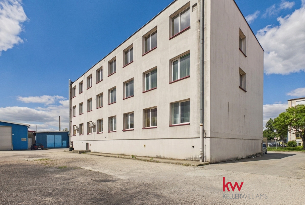 Lokal biurowy Al. Raymonta Gniezno, 4 piętra