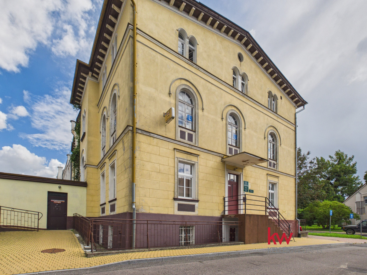 7 lokali handlowo – usługowych w centrum Kwidzyna