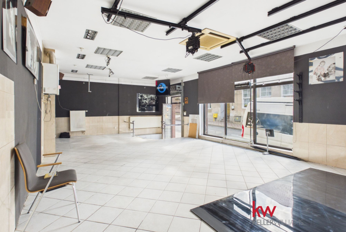 Studio fotograficzne/Lokal na Wynajem/Sprzedaż