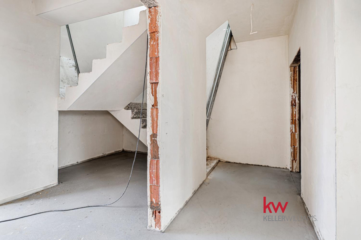 72977225 Dom w zabudowie bliźniaczej – lewa strona | Mieści