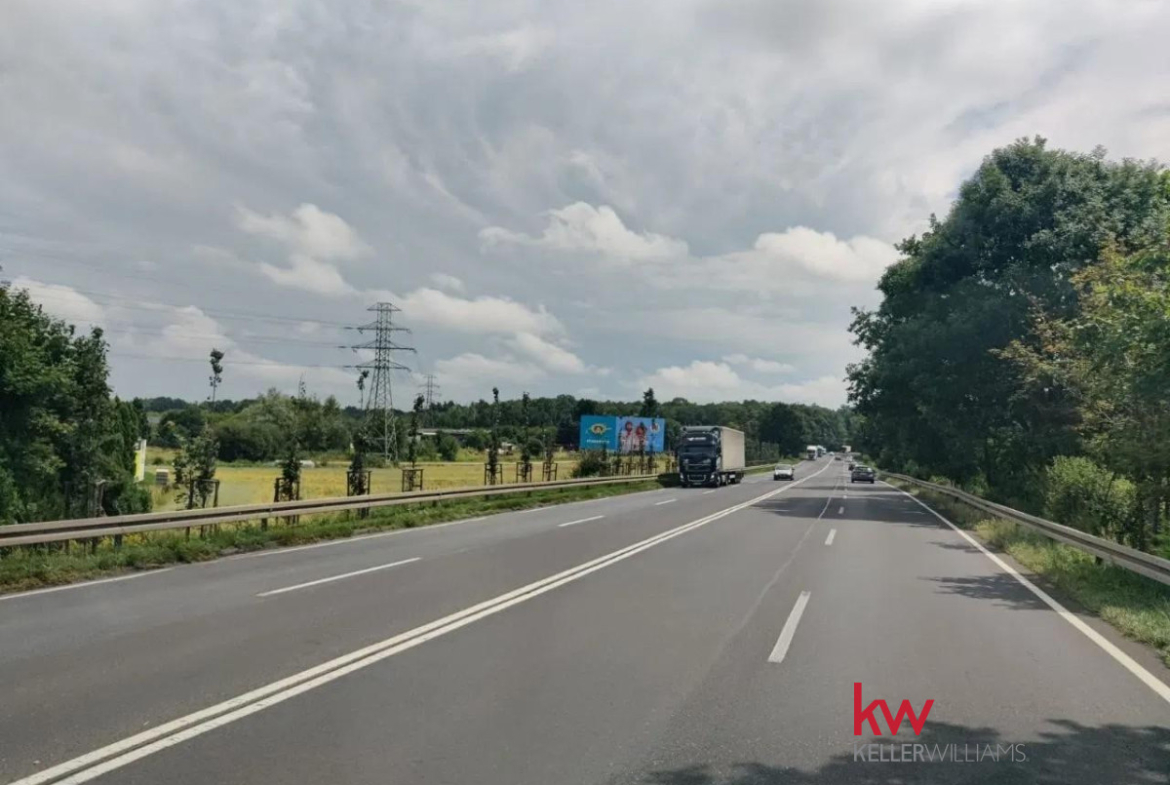 Atrakcyjna działka przy drodze krajowej DK88