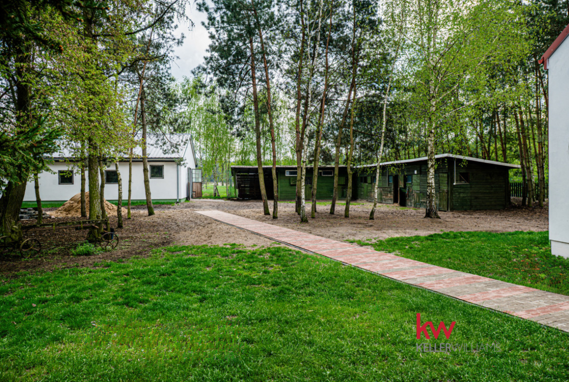 siedlisko, dom, stadnina, glamping, agroturystyka