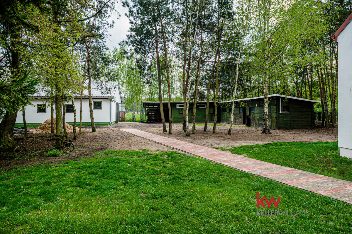 siedlisko, dom, stadnina, glamping, agroturystyka