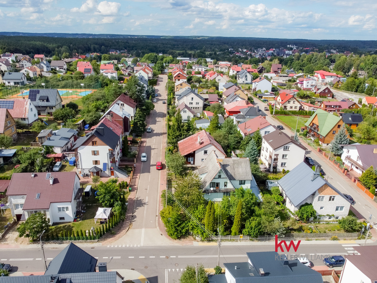 96522725 Dom z funkcjonującą od 23 lat firmą-rozlewnia wody