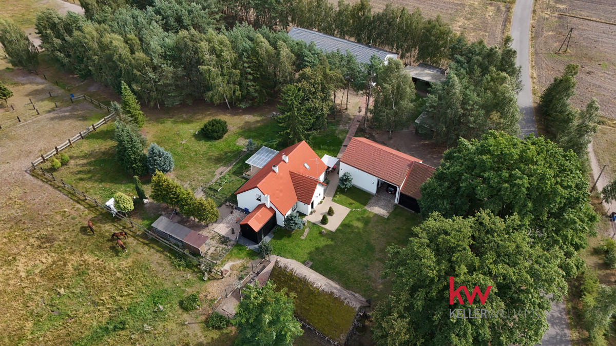 siedlisko, dom, stadnina, glamping, agroturystyka