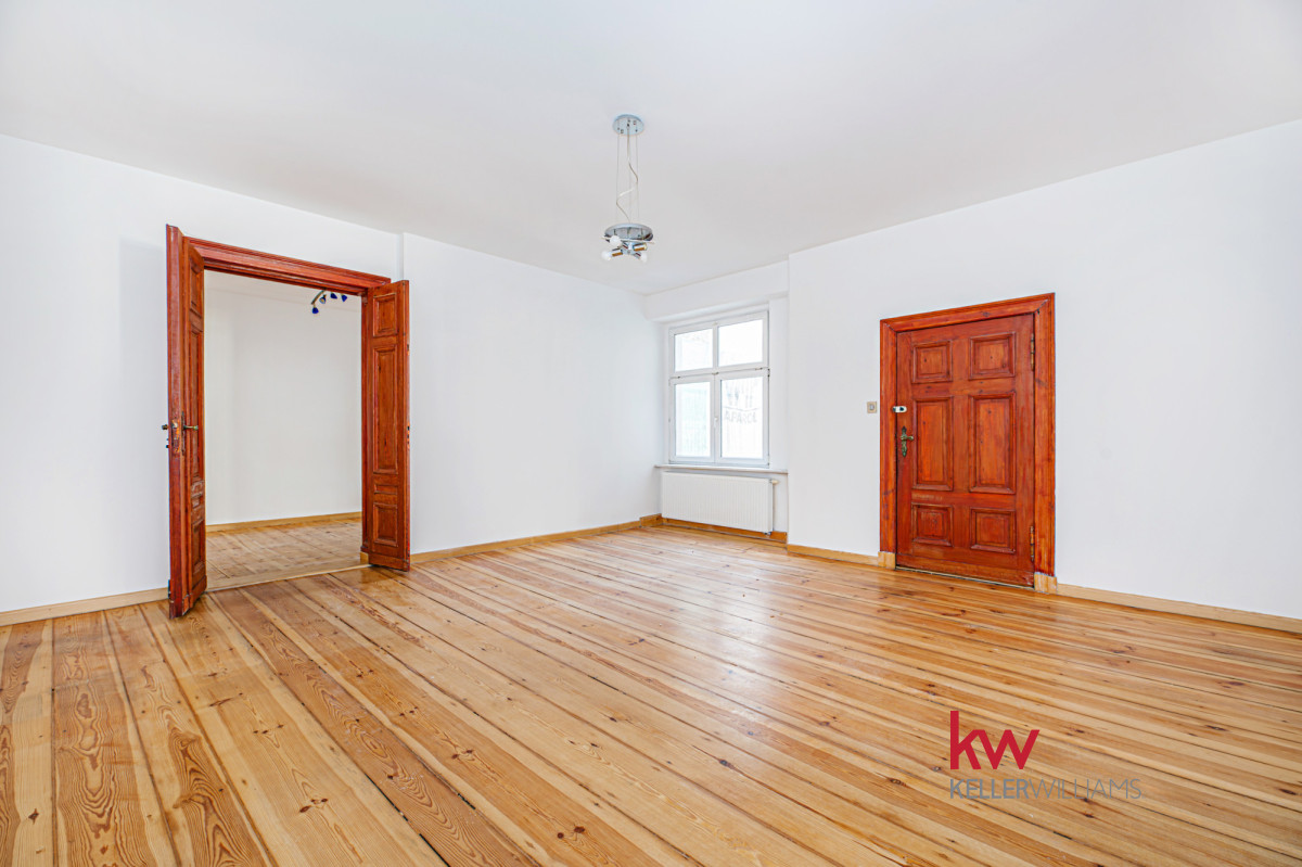 Przestronne w kamienicy 131,10 m2 centrum