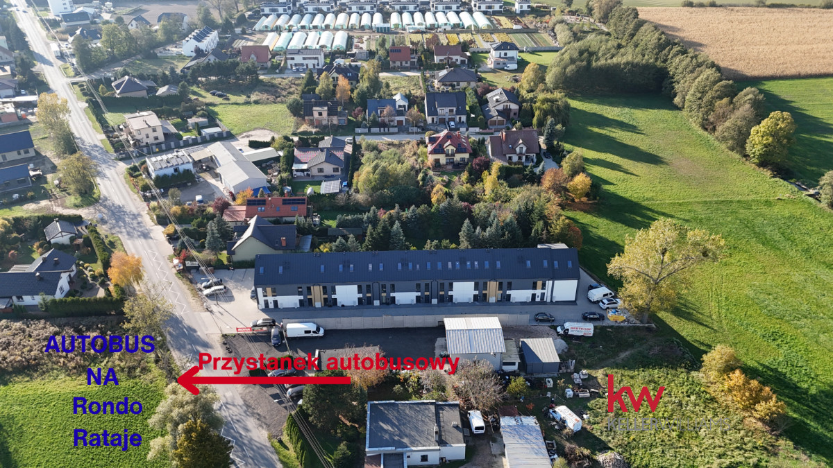 Nowoczesny dom w szeregowej zabudowie  Gowarzewo