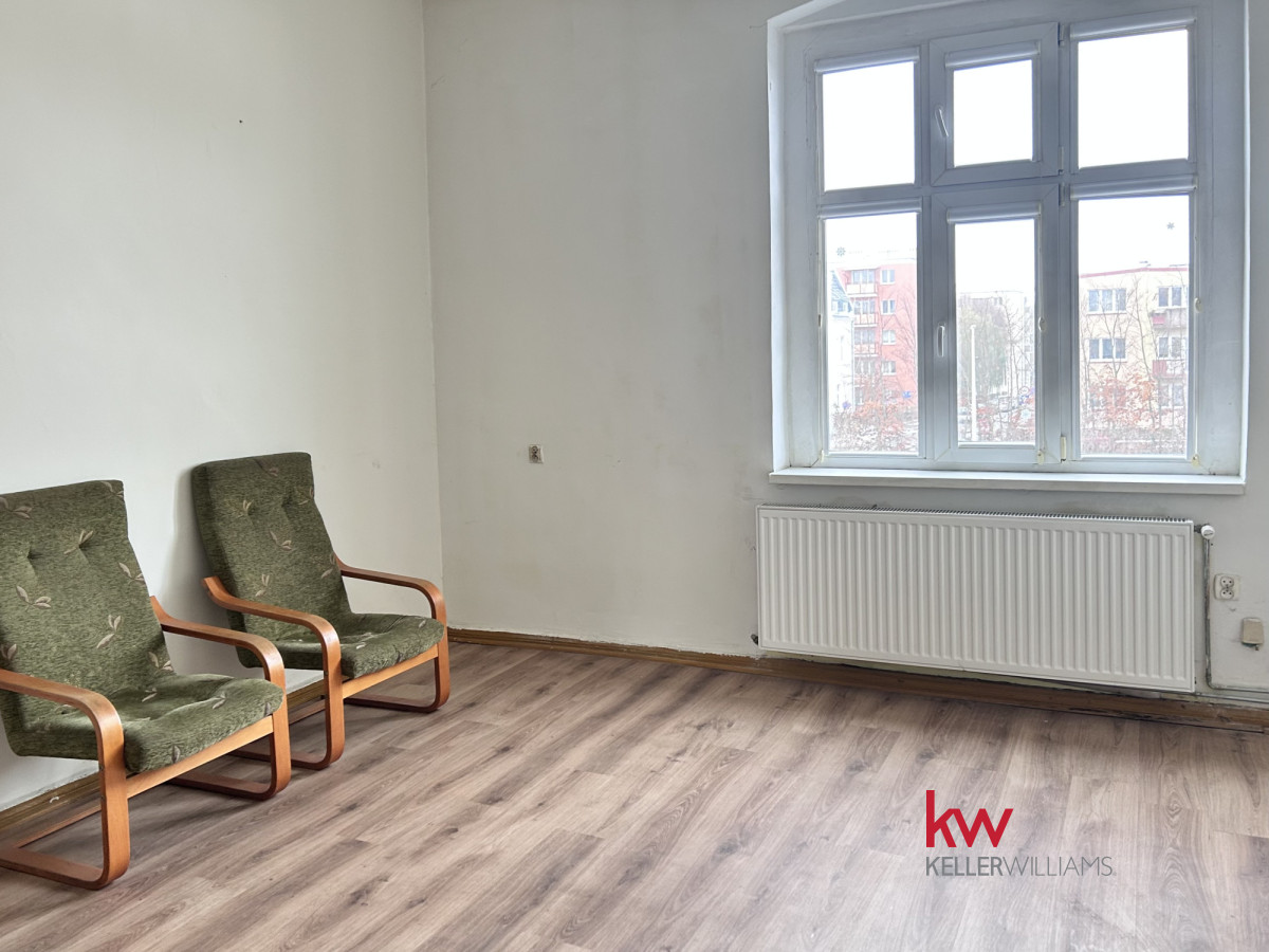 101479439 Przestronne mieszkanie na sprzedaż