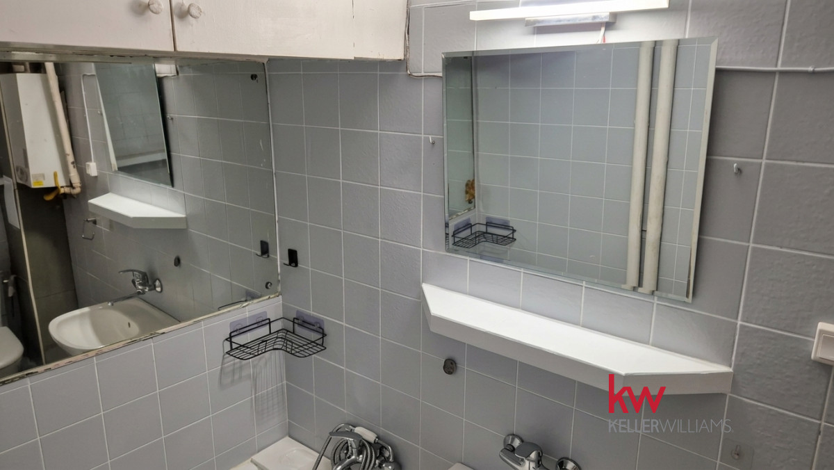 1. piętro z balkonem – Urządź po swojemu!