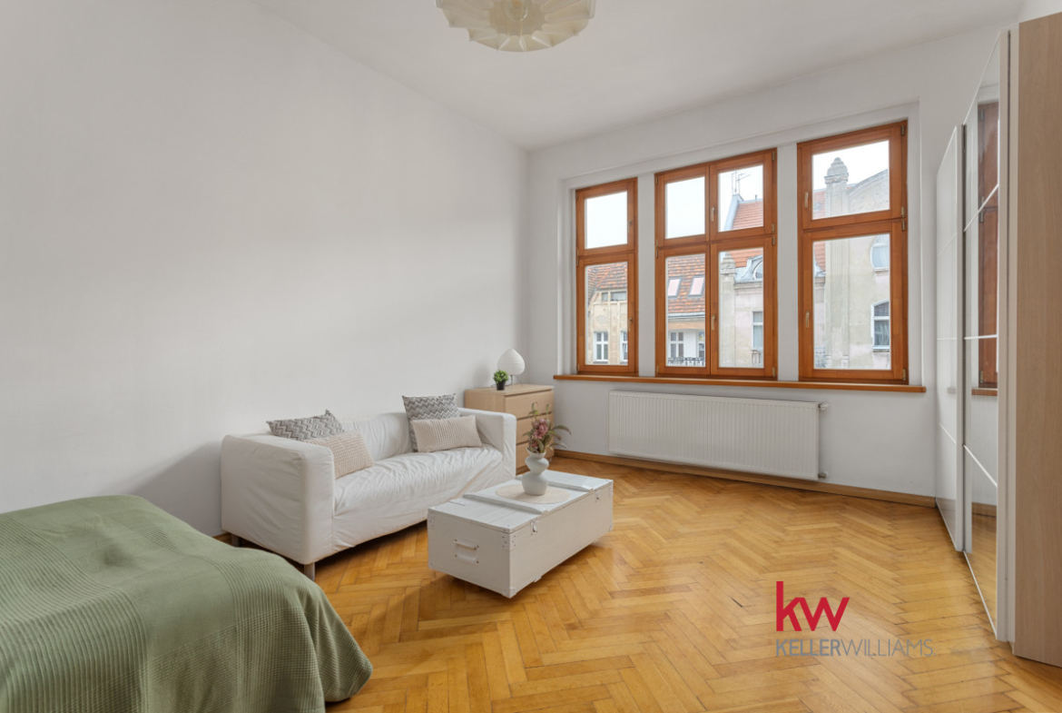 64 m² | 2 duże pokoje | Jeżyce | Kamienica