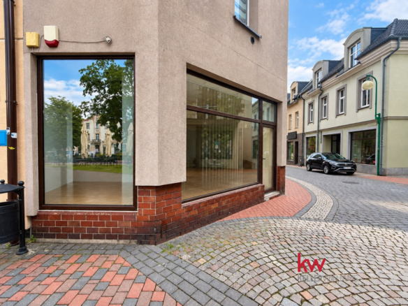Lokal z Witryną w centrum
