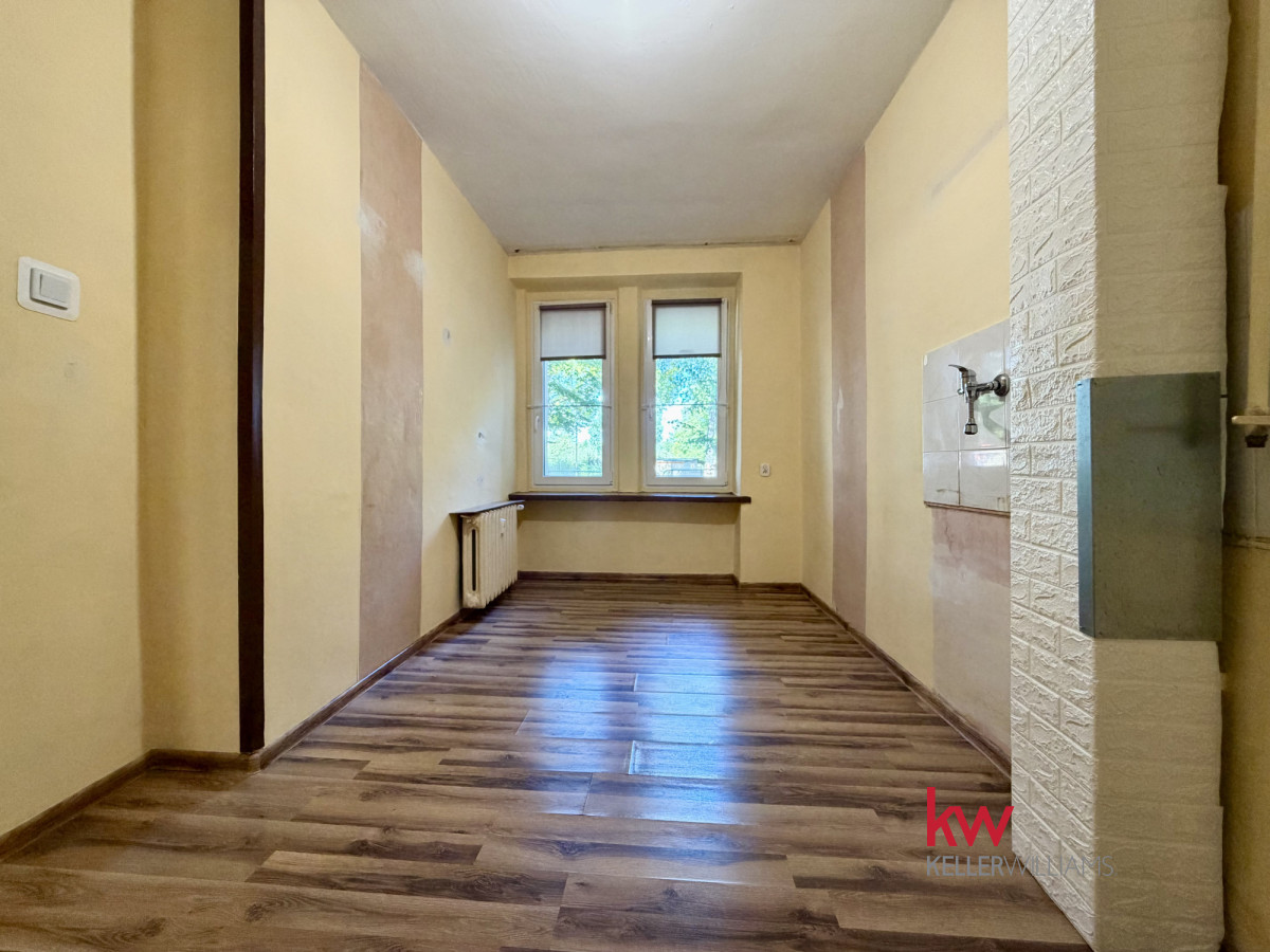 115744391 Centrum Gliwic | Zamknięty parking | 39m2