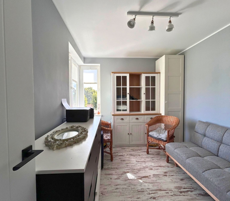 3 pokoje/wysoki standard/balkon/1.piętro