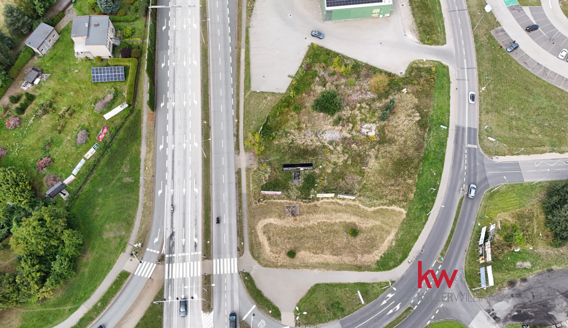 Działka inwestycyjna/ centrum Żor/ duży ruch
