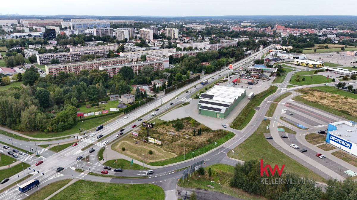 115318367 Działka inwestycyjna/ centrum Żor/ duży ruch
