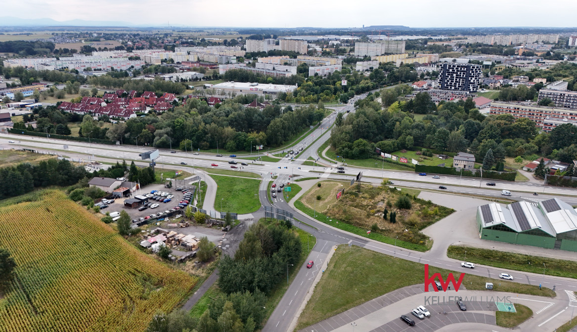 Działka inwestycyjna/ centrum Żor/ duży ruch