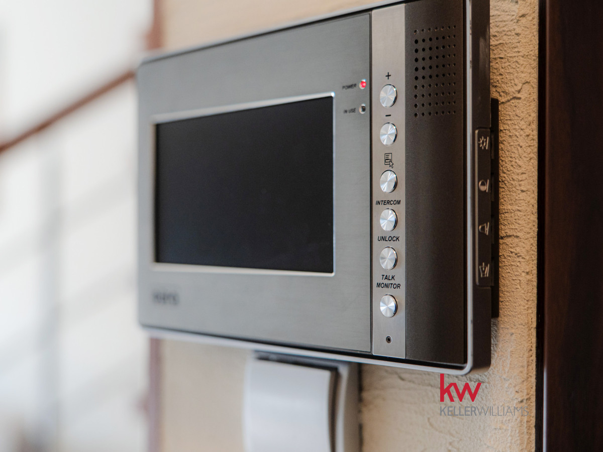 116092613 Dwupoziomowy apartament | 100 m od morza | basen