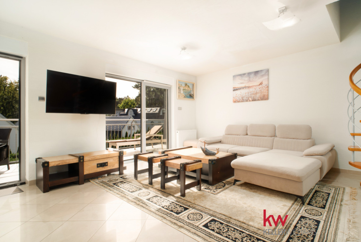 Dwupoziomowy apartament | 100 m od morza | basen