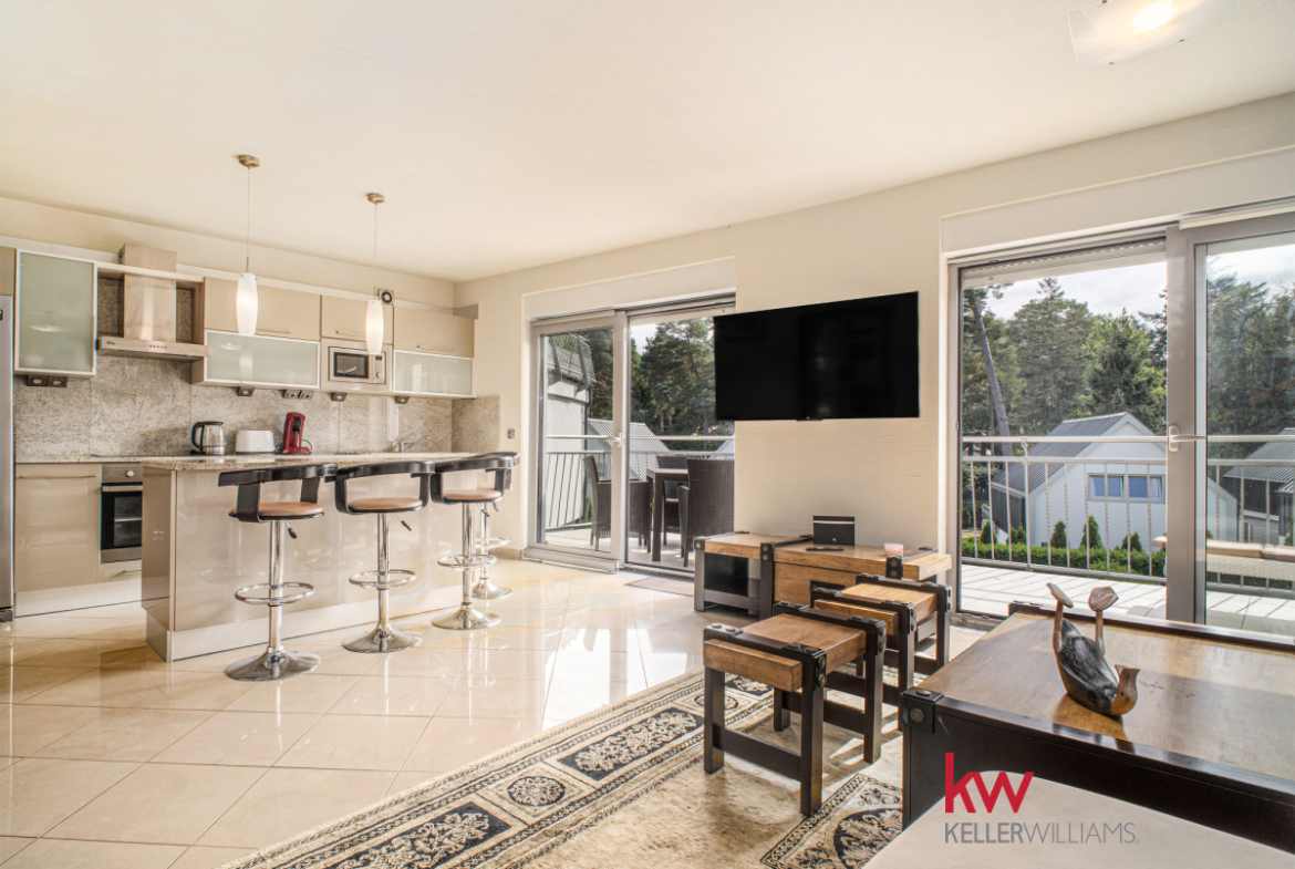 Dwupoziomowy apartament | 100 m od morza | basen