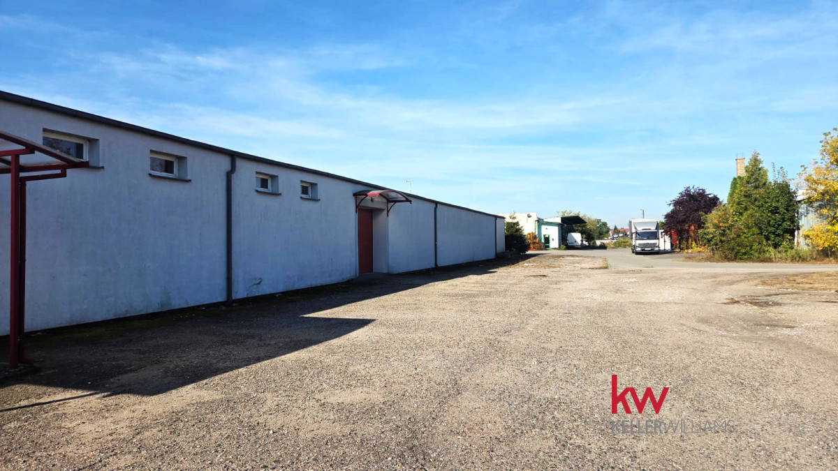 116442332 Hala magazynowa z częścią biurową- łącznie 3282 m2