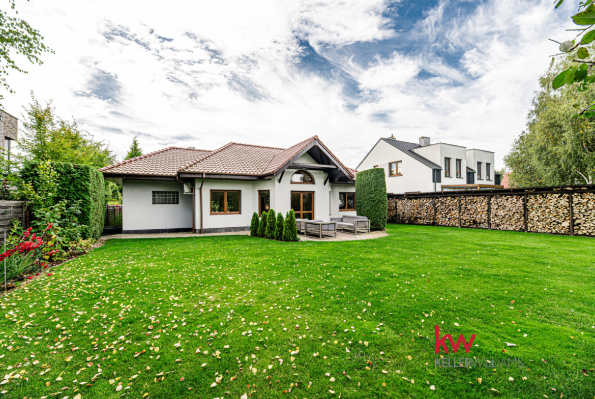 Dom z antresolą i pięknym ogrodem | 140 m²