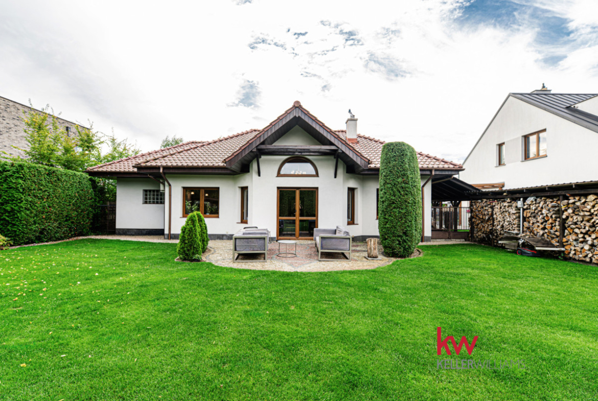 Dom z antresolą i pięknym ogrodem | 140 m²