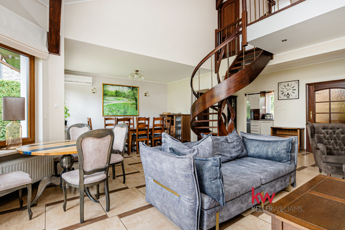 Dom z antresolą i pięknym ogrodem | 140 m²