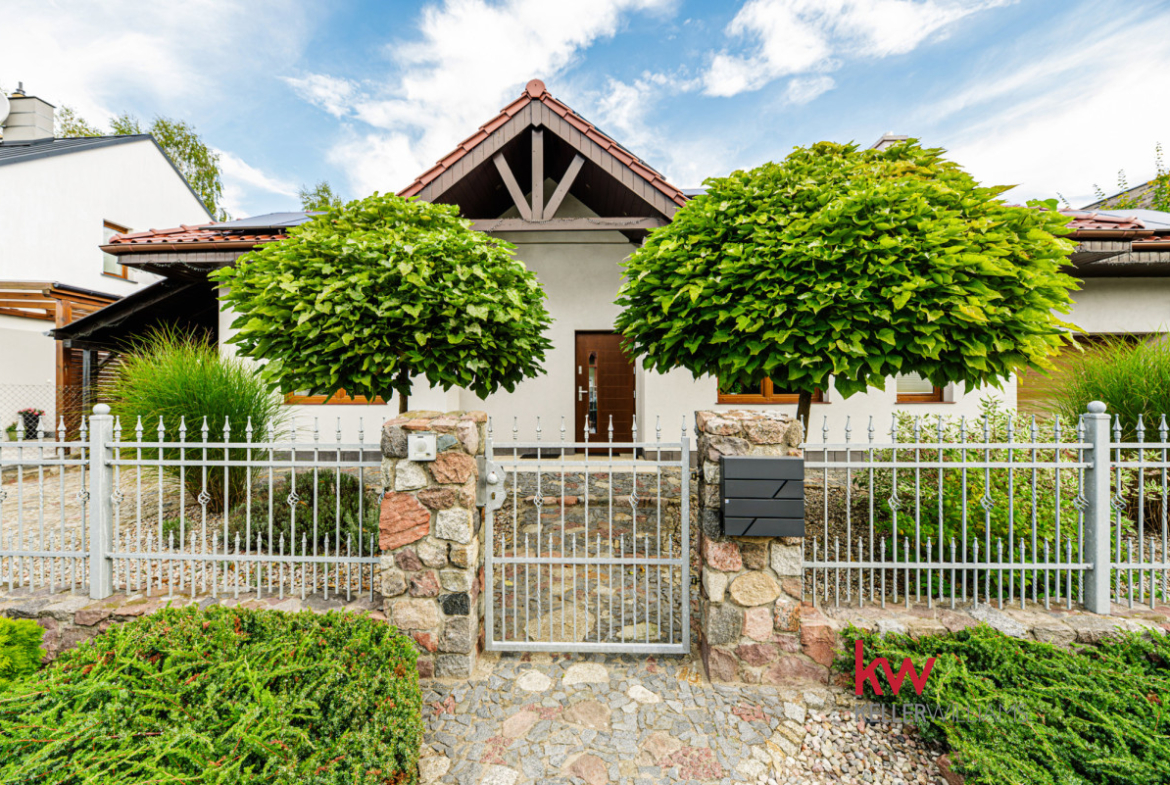 Dom z antresolą i pięknym ogrodem | 140 m²