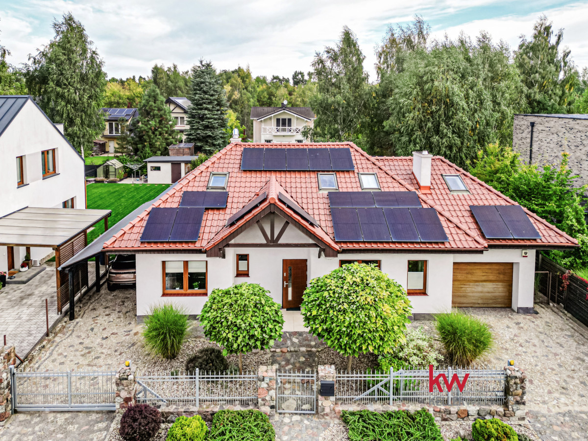 Dom z antresolą i pięknym ogrodem | 140 m²