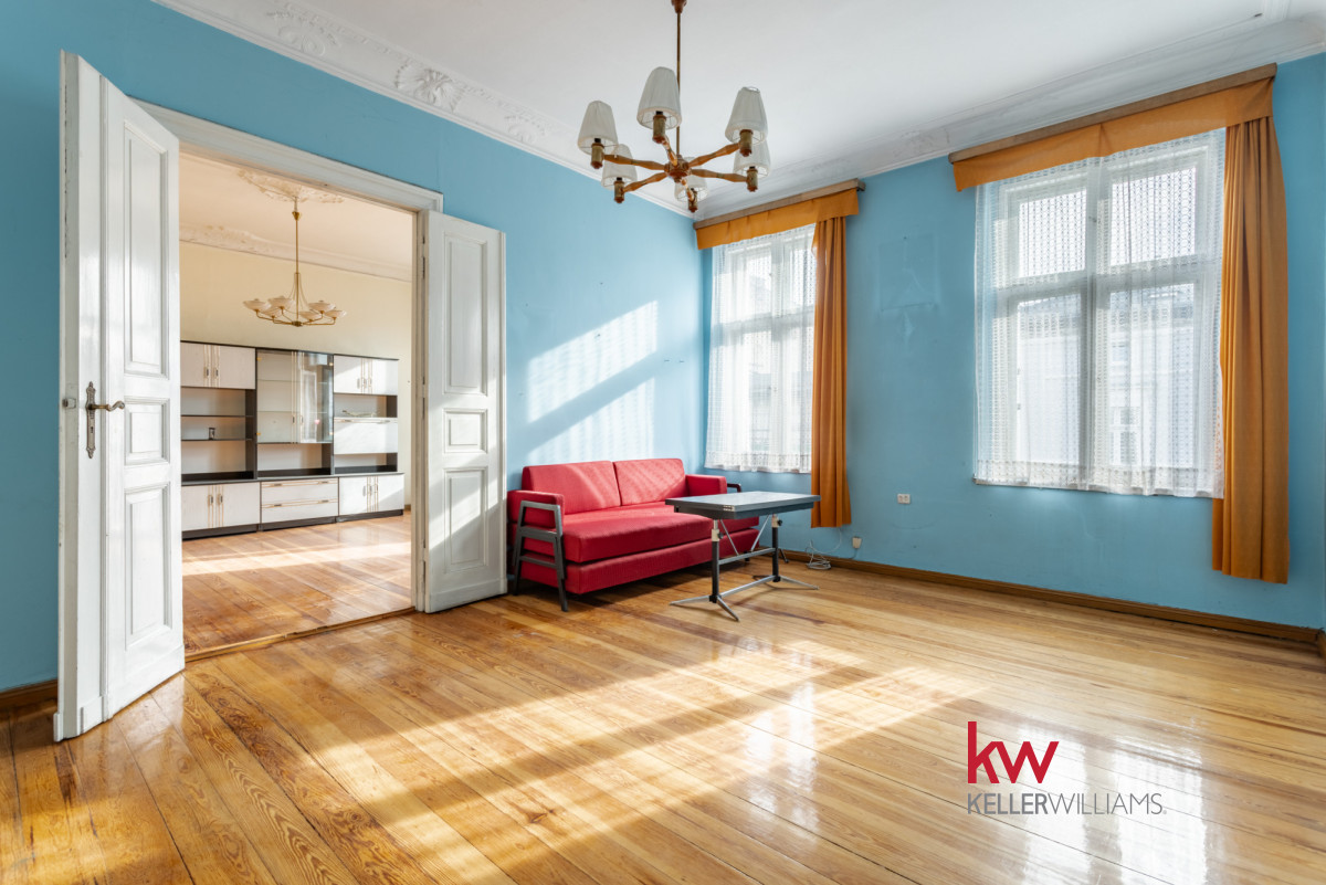 100,8 m² | Oryginalne detale | Kamienica, balkon