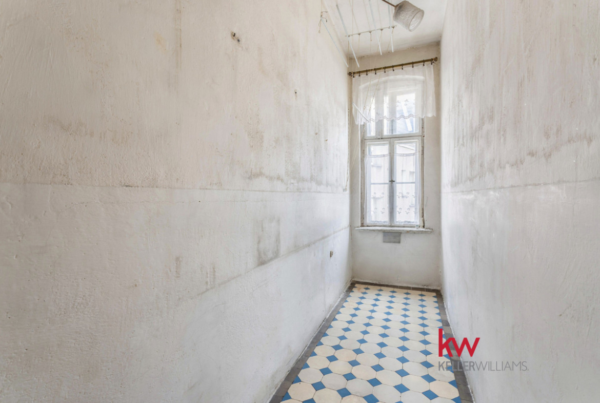 100,8 m² | Oryginalne detale | Kamienica, balkon